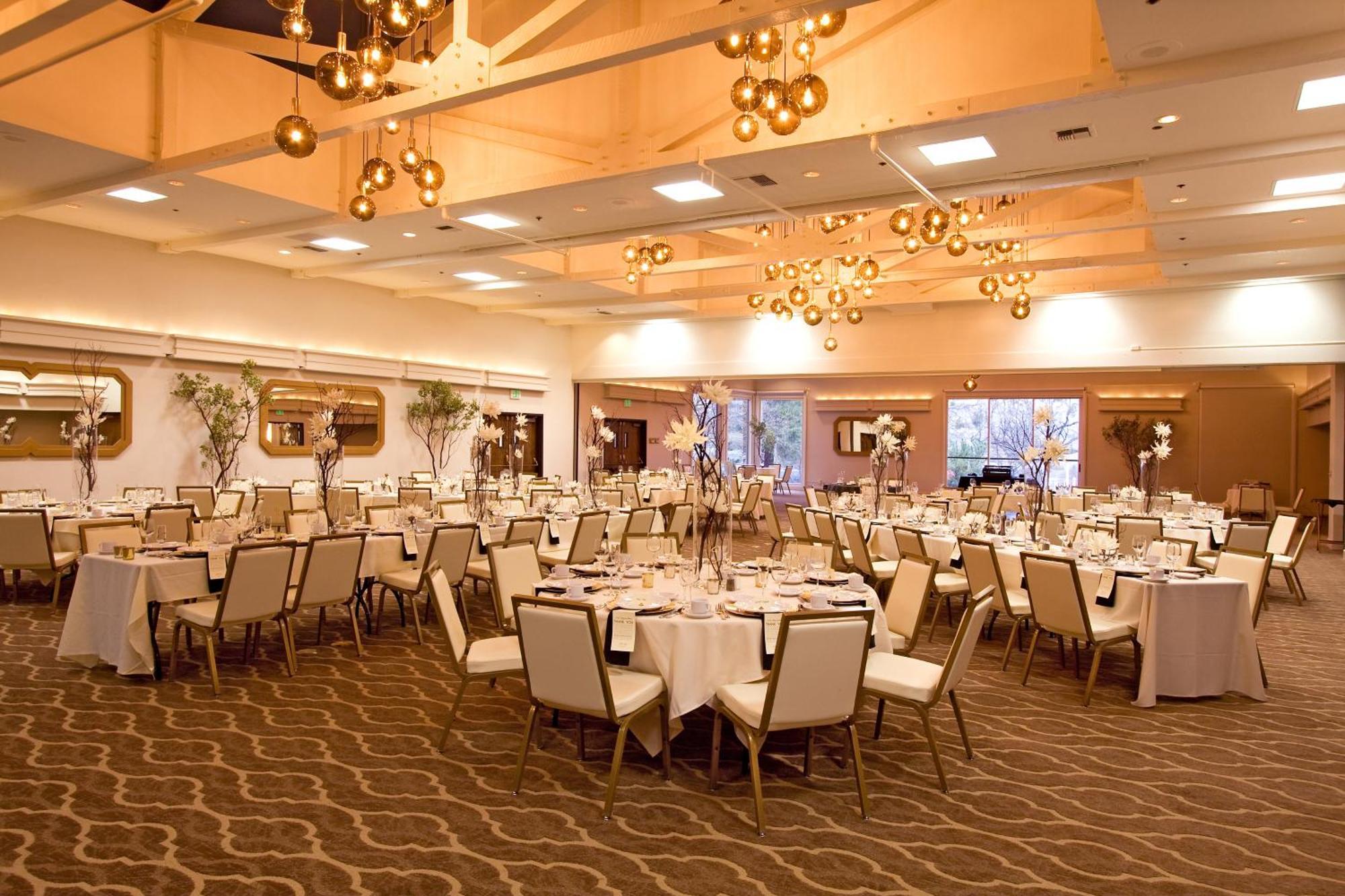 Ashland Hills Hotel&Suites Exteriér fotografie